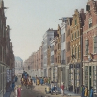 Amsterdam, ulice Kalverstraat s tiskárnou Komenského mapy Moravy