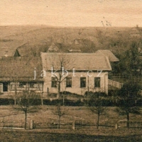 Vila Míla čp. 217 a hostinec u Kaiserů v roce 1909