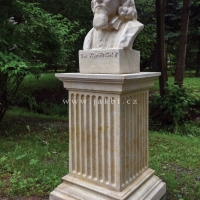 Busta J. A. Komenského (foto Ctibor Košťál)