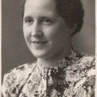 Miloslava Lohařová, provdaná Varnuszová (1900 - 1982)